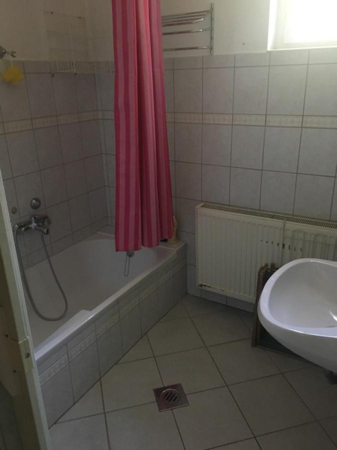 Fonix Apartman Appartement Keszthely Buitenkant foto